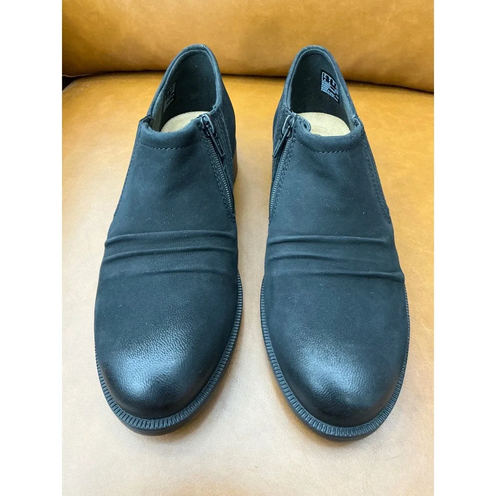 Clarks adalynn ezra